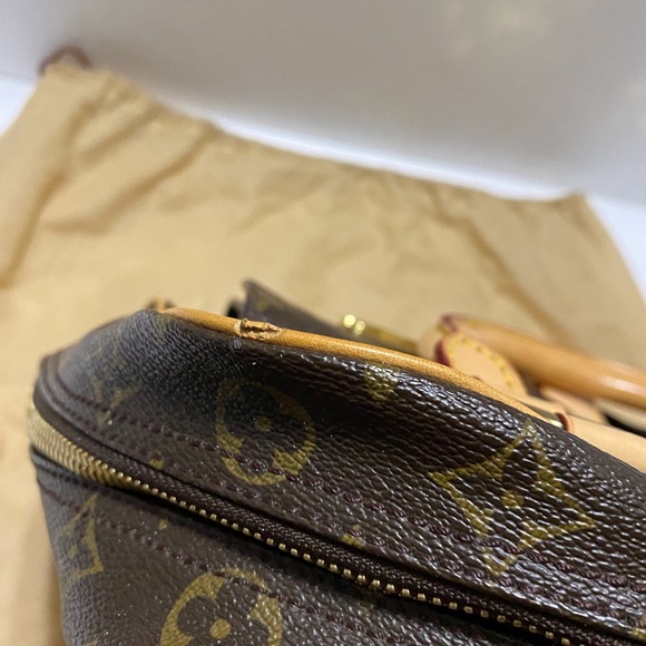 Authentic pre-loved Louis Vuitton - Picture 15 of 15
